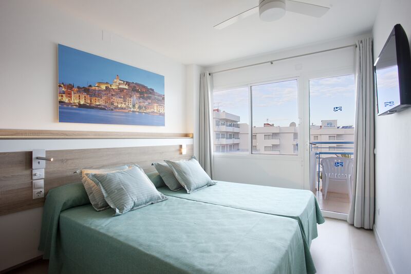 Playa Bella San Antonio Bay, On The Beach